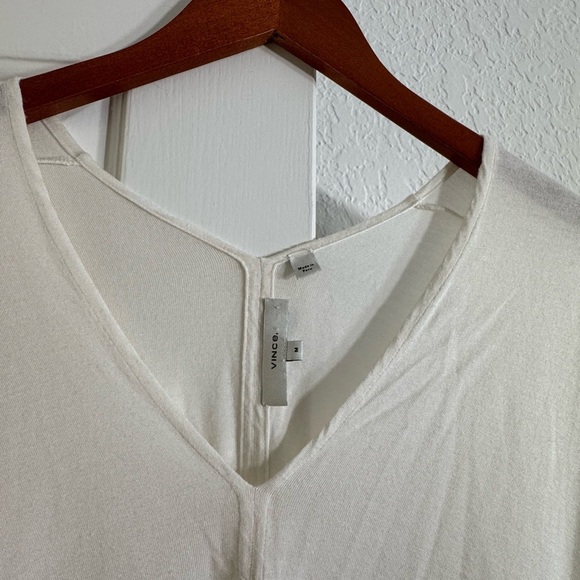 Vince Relaxed V-Neck Long Sleeve Tee - Picture 3 of 4